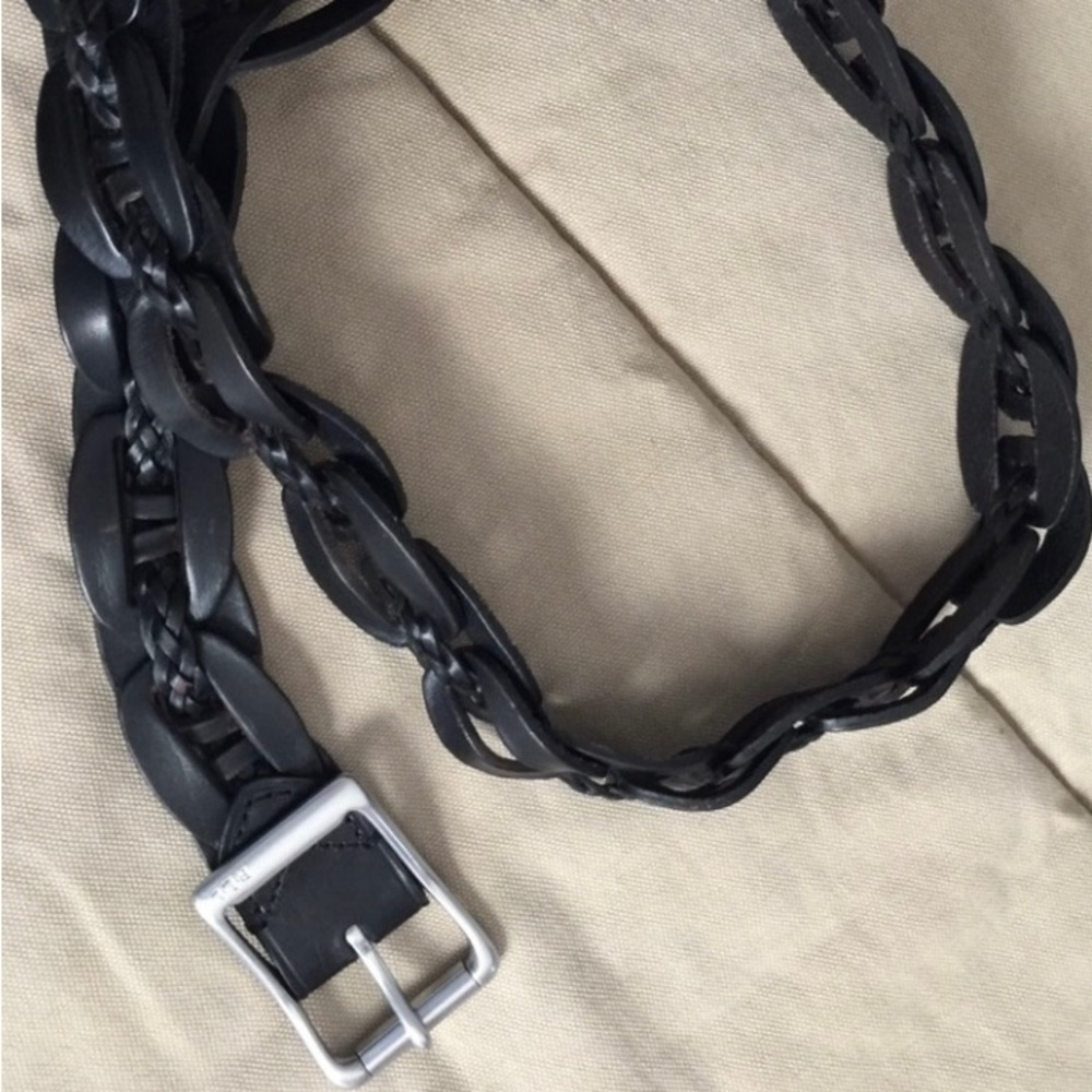Michael Kors Authentic
Leather Belt.